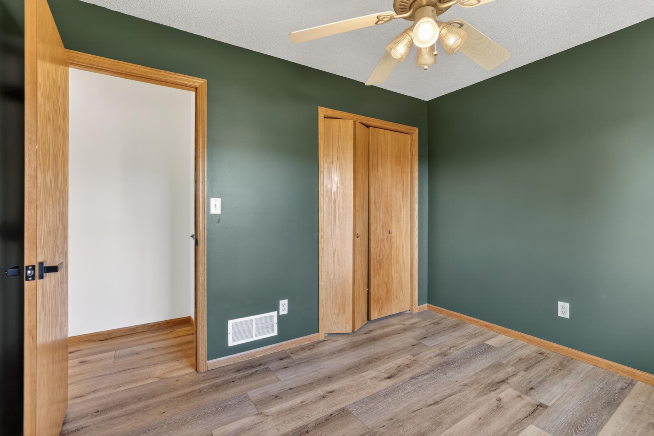 5852 Excalibur Court Northwest Rochester, MN 55901 - Photo 18 of 44