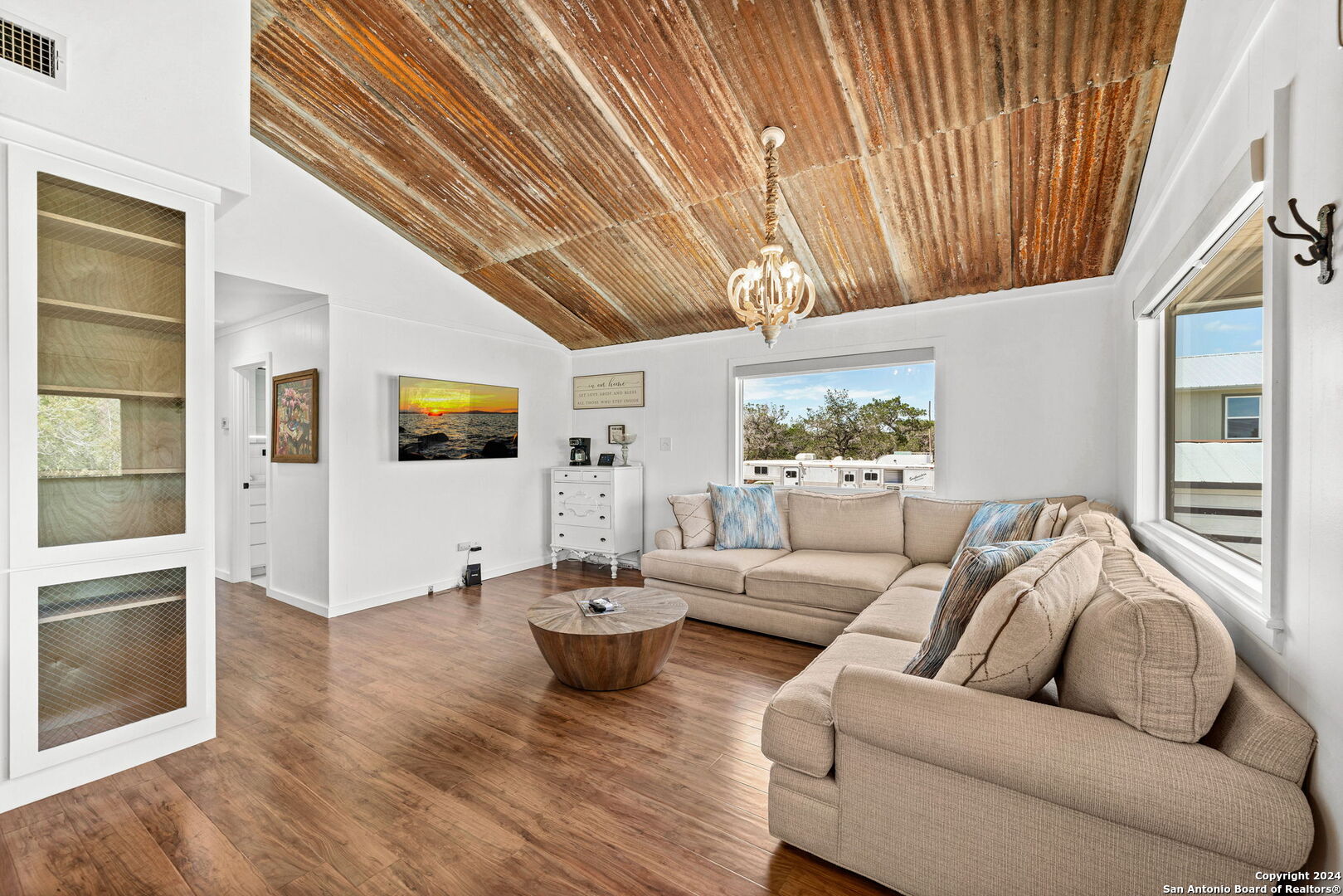 58 Weston Road Leakey, TX 78873 - Photo 9 of 52