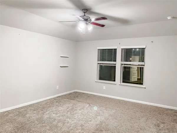 $2,695 | 13114 Leisure Cove Drive, La Marque, TX 77568