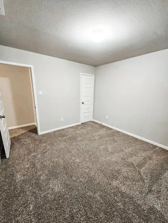 $2,695 | 13114 Leisure Cove Drive, La Marque, TX 77568