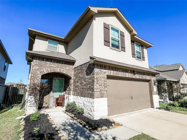 $2,695 | 13114 Leisure Cove Drive, La Marque, TX 77568