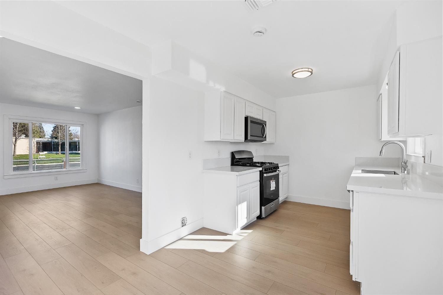 2240 Chase Drive Rancho Cordova, CA 95670 - Photo 11 of 46