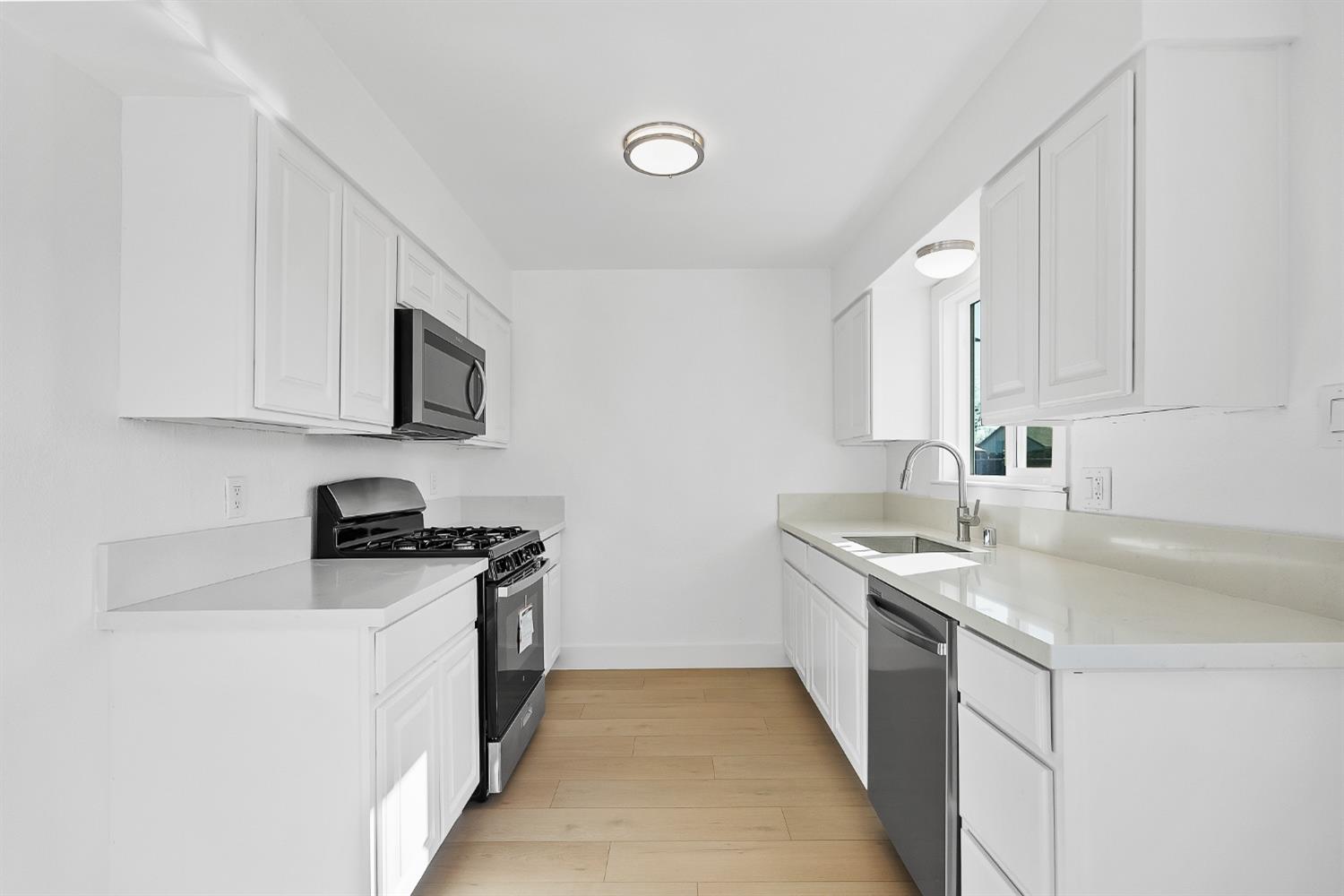 2240 Chase Drive Rancho Cordova, CA 95670 - Photo 12 of 46