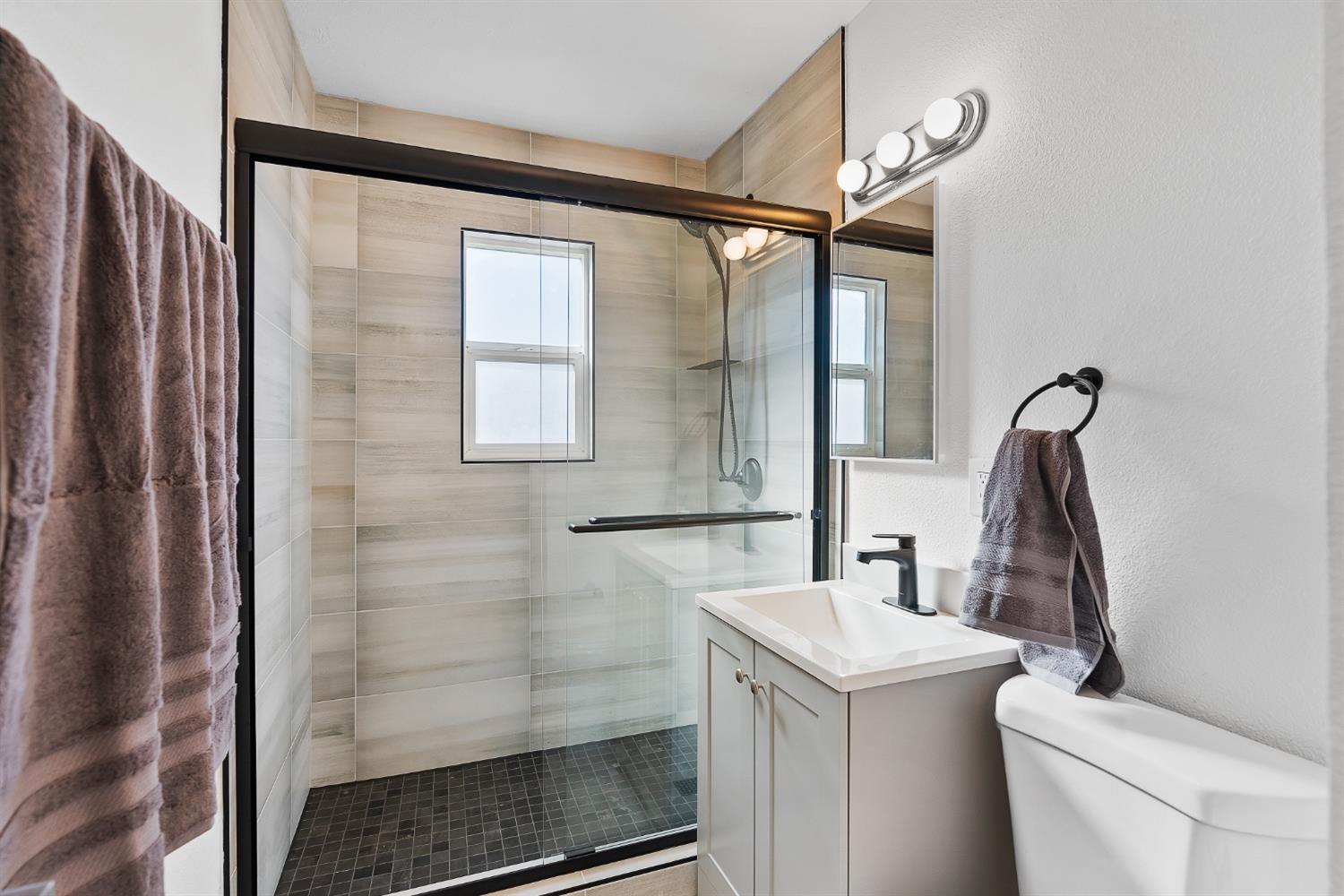 2240 Chase Drive Rancho Cordova, CA 95670 - Photo 17 of 46