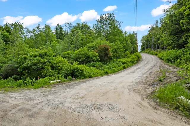 $250,000 | 44 A Trott Road, Woolwich, ME 04579