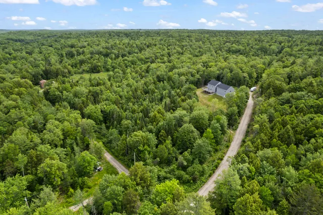 $250,000 | 44 A Trott Road, Woolwich, ME 04579