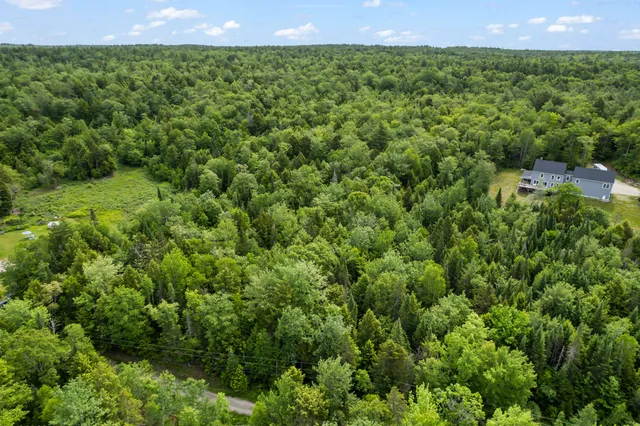 $250,000 | 44 A Trott Road, Woolwich, ME 04579