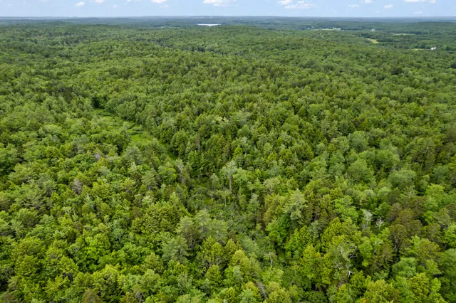 $250,000 | 44 A Trott Road, Woolwich, ME 04579