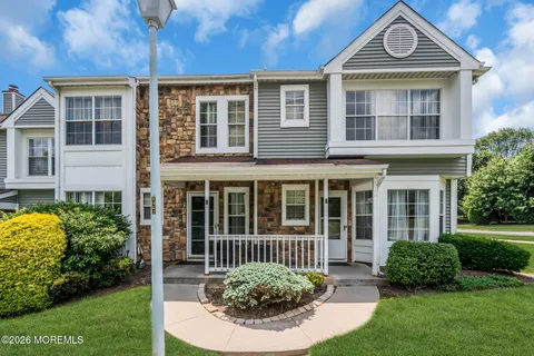 $399,000 | 2 Stirrup Court, Tinton Falls, NJ 07753