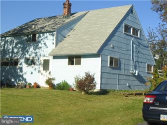 46 Gingerbush Road Levittown, PA 19057 - Photo 2 of 12 Exterior Side