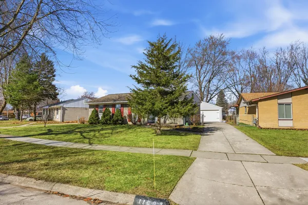 $204,900 | 11002 Buchanan Street, Belleville, MI 48111