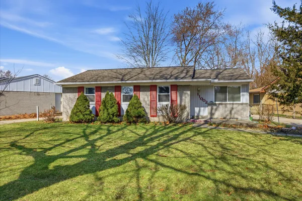 $204,900 | 11002 Buchanan Street, Belleville, MI 48111