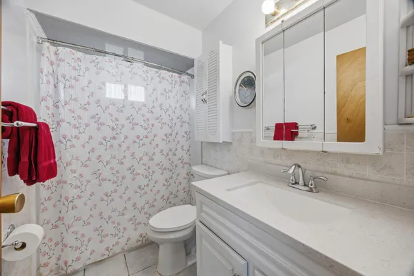 $204,900 | 11002 Buchanan Street, Belleville, MI 48111