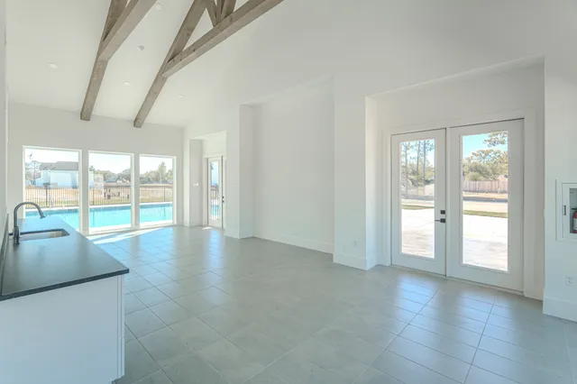 $2,700 | 7707 Inwood Grv Lane, Houston, TX 77088