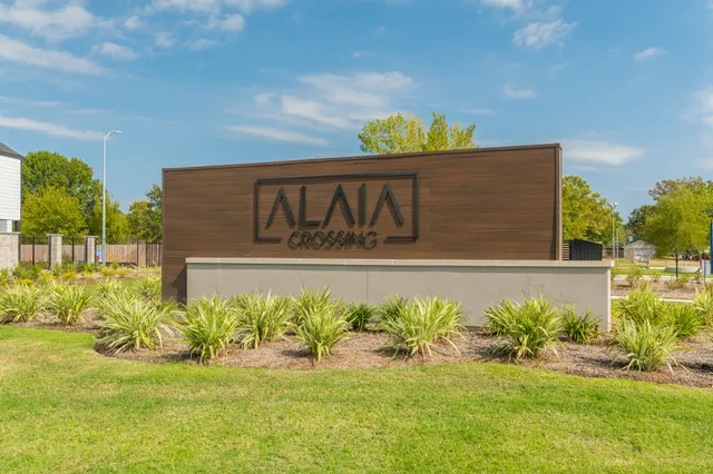 $2,700 | 7707 Inwood Grv Lane, Houston, TX 77088