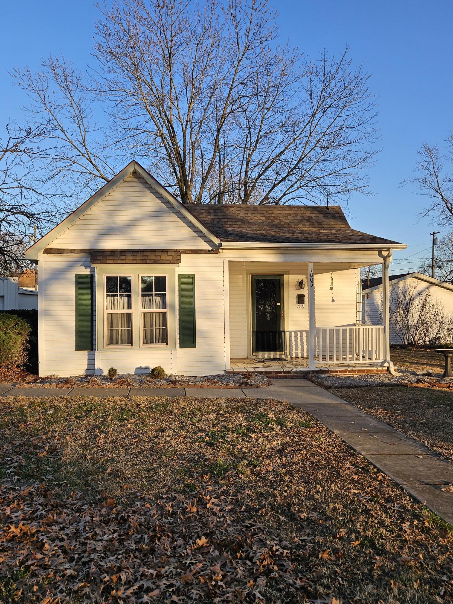 1005 4th Street Monett, MO 65708 - Photo 1 of 1 20241216_162839