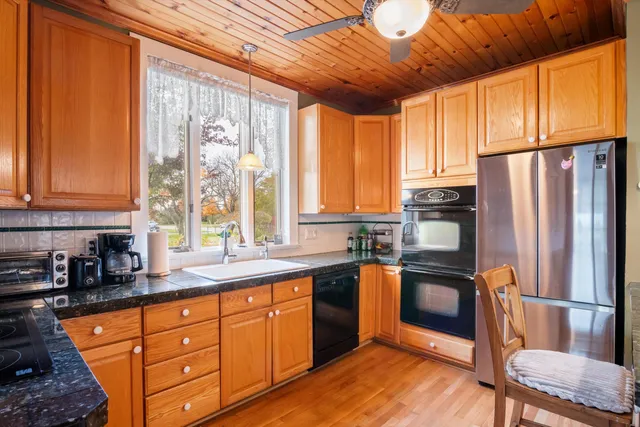 $3,500,000 | 48525 Eight Mile Road, Northville, MI 48167