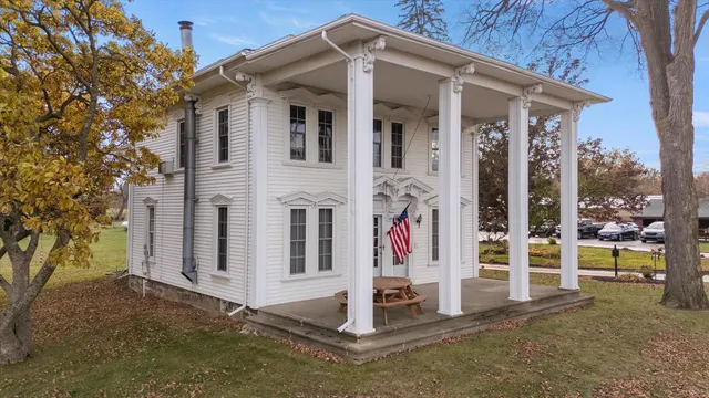 $3,500,000 | 48525 Eight Mile Road, Northville, MI 48167