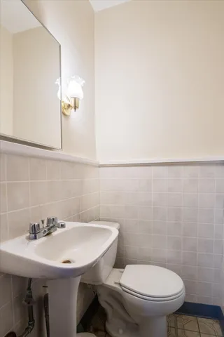 $3,500,000 | 48525 Eight Mile Road, Northville, MI 48167