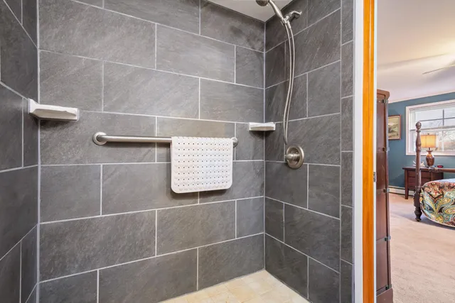 $3,500,000 | 48525 Eight Mile Road, Northville, MI 48167