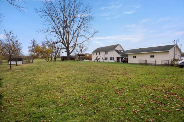 $3,500,000 | 48525 Eight Mile Road, Northville, MI 48167