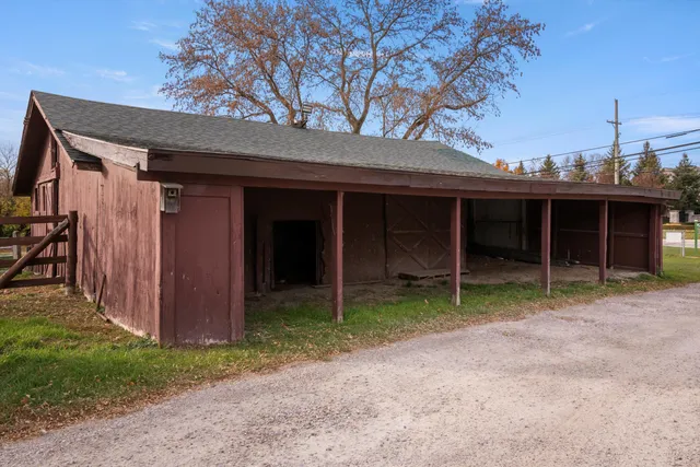 $3,500,000 | 48525 Eight Mile Road, Northville, MI 48167