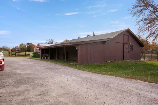 $3,500,000 | 48525 Eight Mile Road, Northville, MI 48167