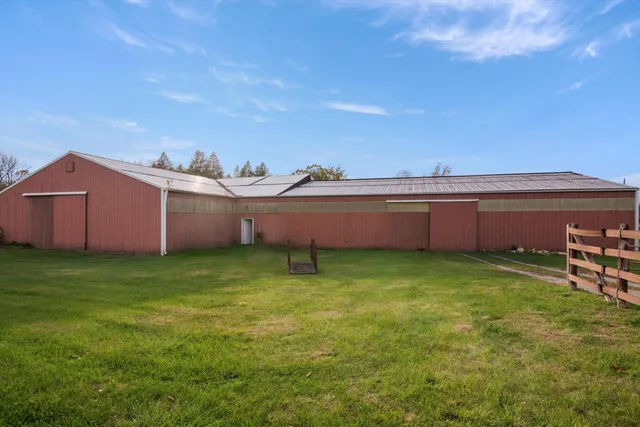 $3,500,000 | 48525 Eight Mile Road, Northville, MI 48167