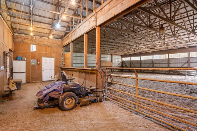 $3,500,000 | 48525 Eight Mile Road, Northville, MI 48167