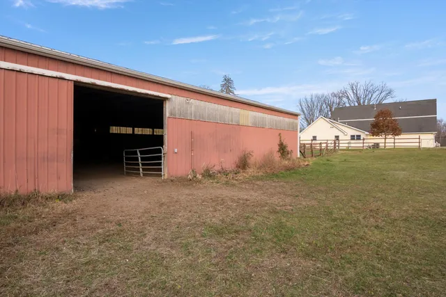 $3,500,000 | 48525 Eight Mile Road, Northville, MI 48167