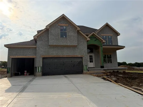 $599,900 | 12675 Northwest Bittersweet Drive, Platte City, MO 64079