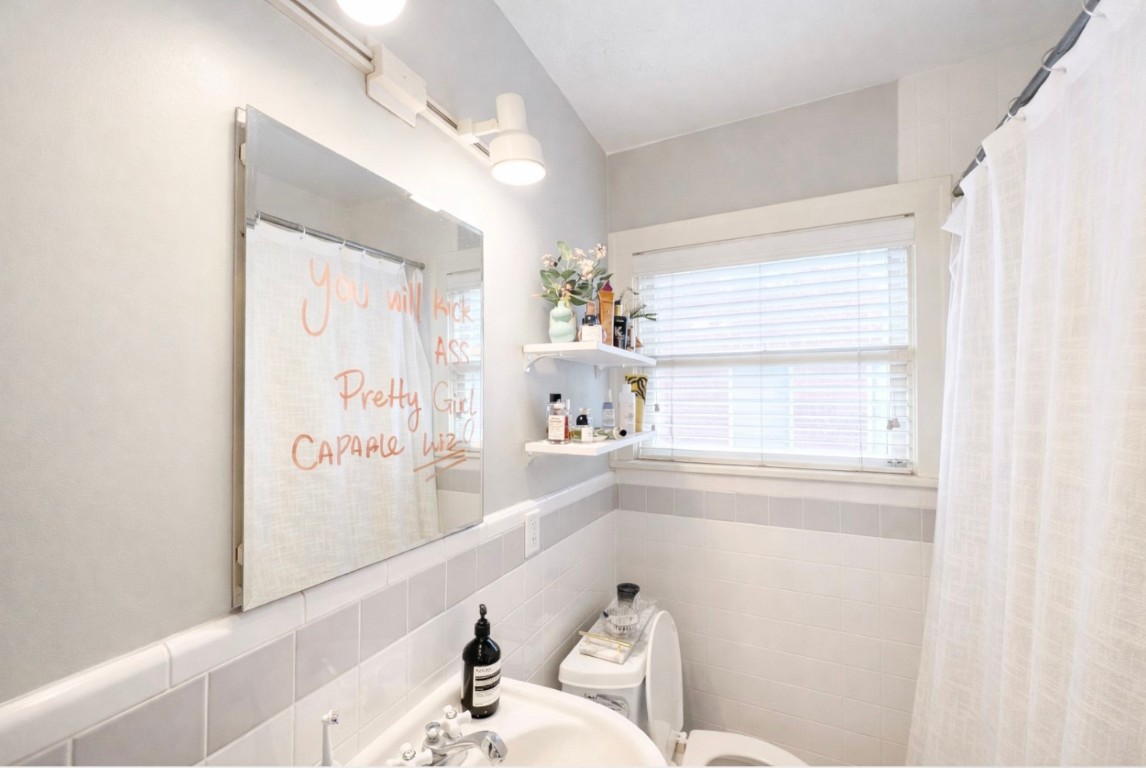 1656 Kipling Street, Unit 4 Houston, TX 77006 - Photo 6 of 11