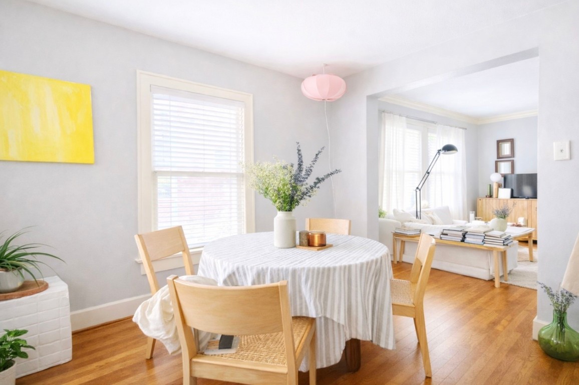 1656 Kipling Street, Unit 4 Houston, TX 77006 - Photo 10 of 11 1940's apartment with proper dining, kitchen, living, bedroom.