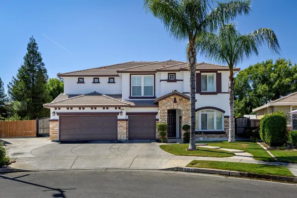 $639,000 | 7263 East Redlands Avenue, Fresno, CA 93737