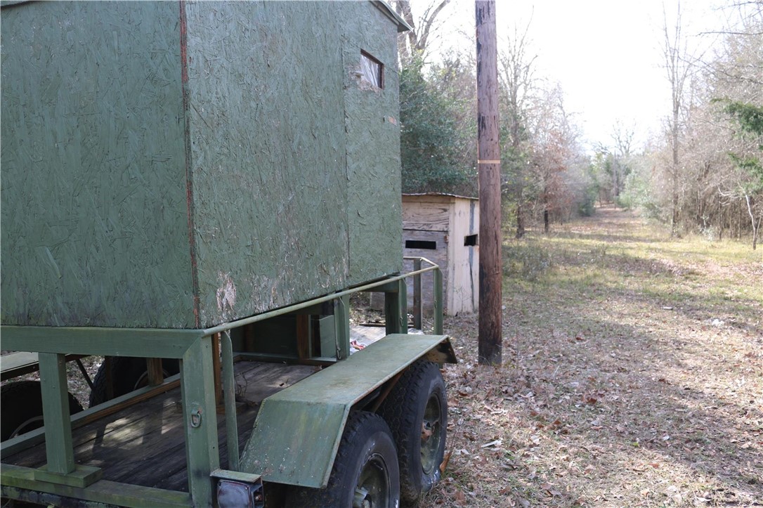 37.5 Antioch Road Midway, TX 75852 - Photo 19 of 24 a balcony with chairs