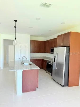 $2,000 | 200 Pine Grove Drive, Palm Coast, FL 32164