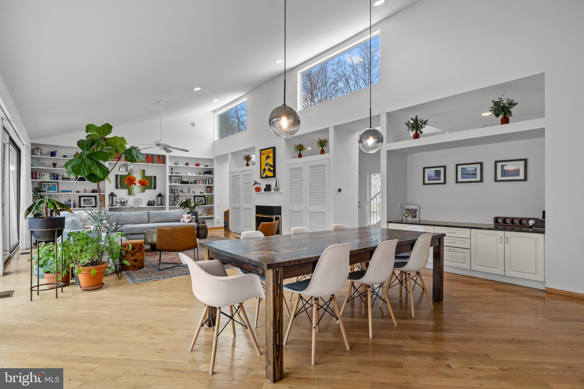 1223 Old Ford Road Huntingdon Valley, PA 19006 - Photo 14 of 36 a view of a dining room with furniture and wooden floor