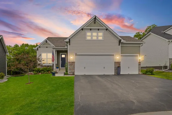 $799,900 | 122 Liberty Heights Drive, Chaska, MN 55318