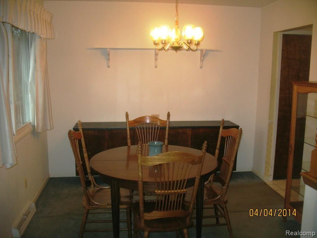 1260 Grebe Road Highland, MI 48357 - Photo 12 of 35 IMG_4414.jpg