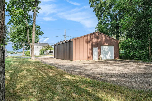 $799,000 | 11987 West Indian Lake Drive, Vicksburg, MI 49097