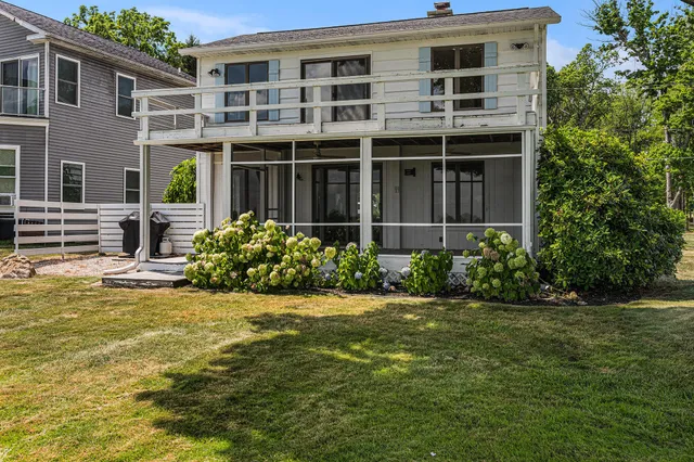 $799,000 | 11987 West Indian Lake Drive, Vicksburg, MI 49097