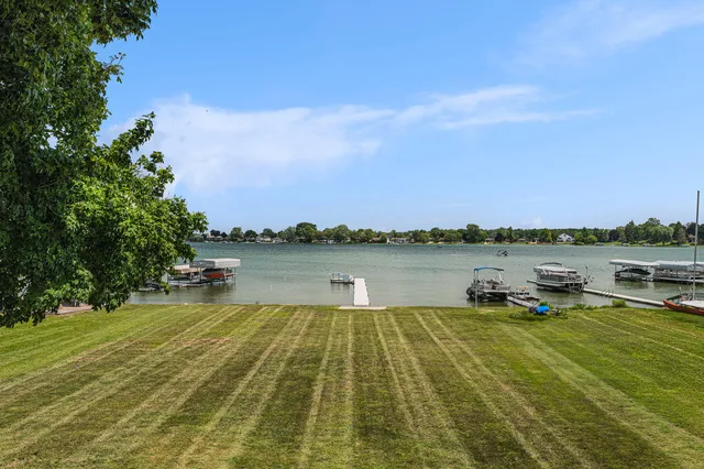 $799,000 | 11987 West Indian Lake Drive, Vicksburg, MI 49097