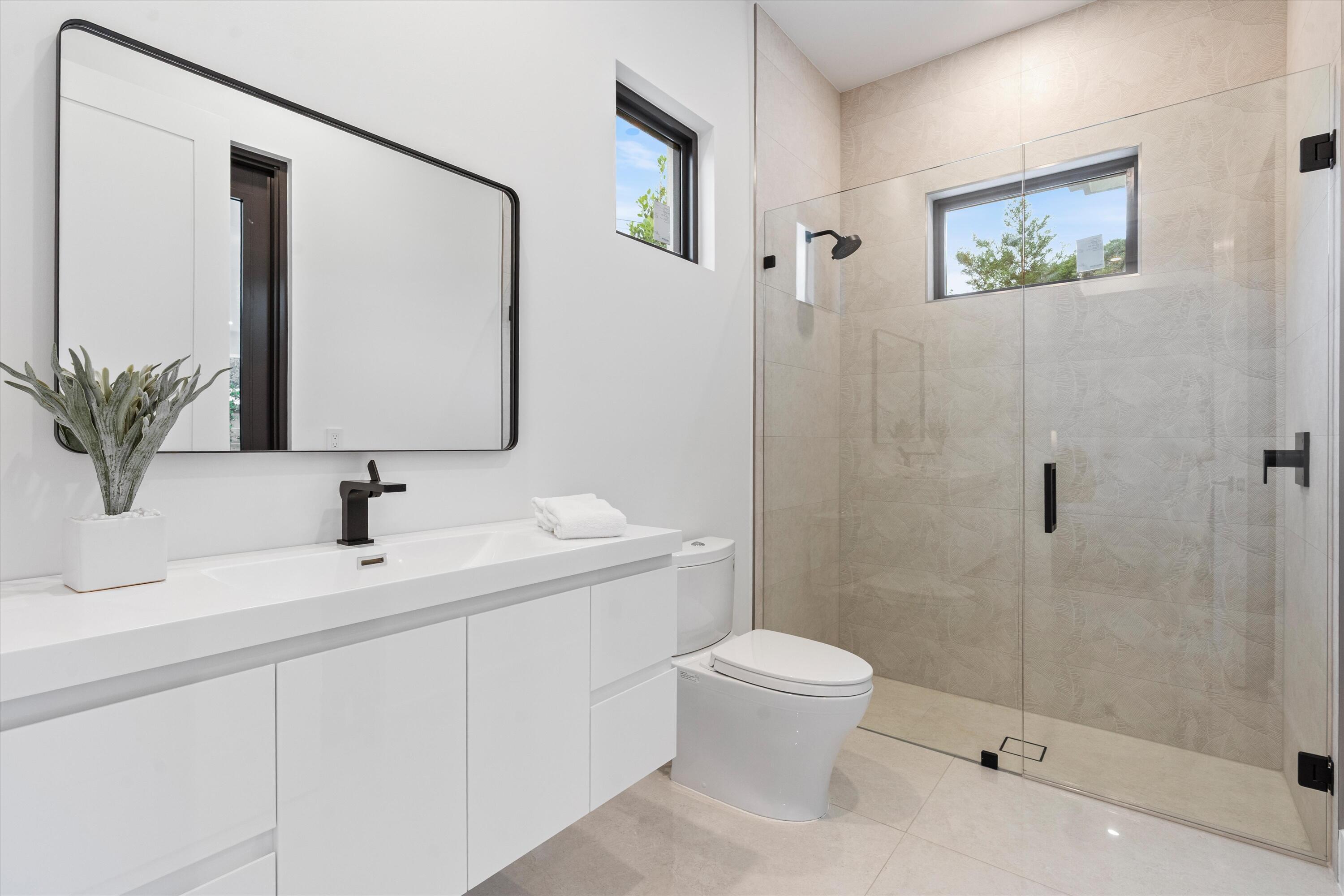451 Northwest 7th Avenue Boca Raton, FL 33486 - Photo 44 of 52 1st Floor Guest Bath
