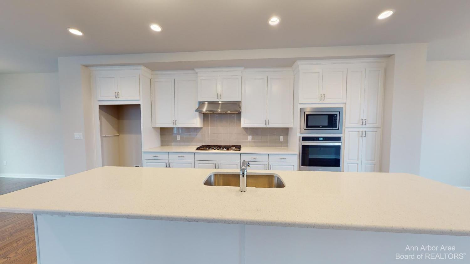 2907 Corston Road Ann Arbor, MI 48105 - Photo 3 of 100 Photo 3