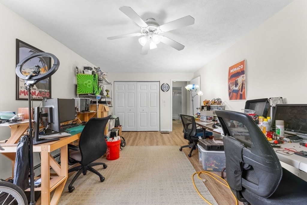 15 Davis Road, Unit B1 Acton, MA 01720 - Photo 18 of 29