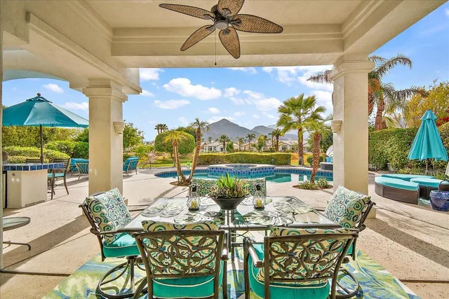 a outdoor view with a sitting space