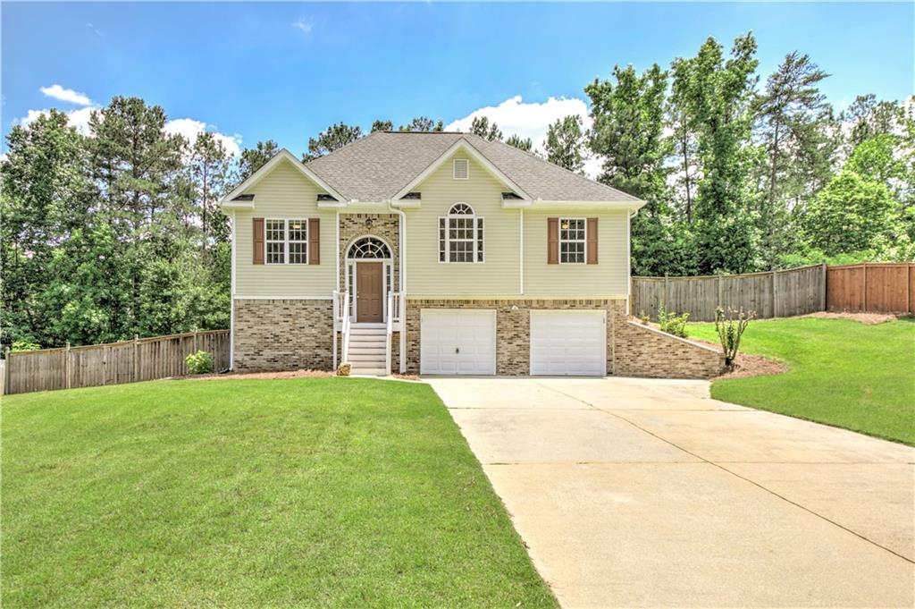 62 Roundtree Court Dallas, GA 30132 - Photo 2 of 58