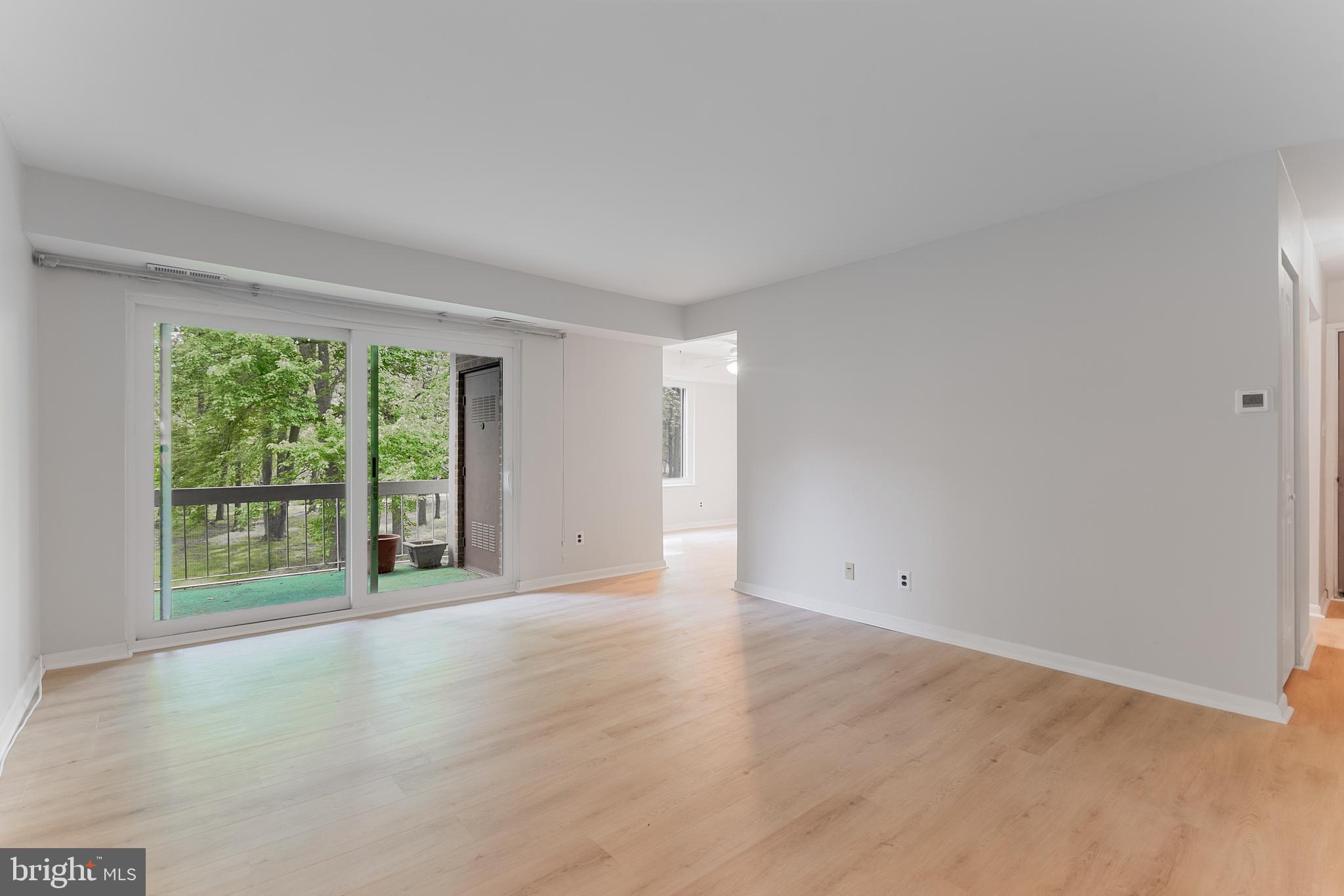 129 Echelon Road Voorhees, NJ 08043 - Photo 12 of 24 living room