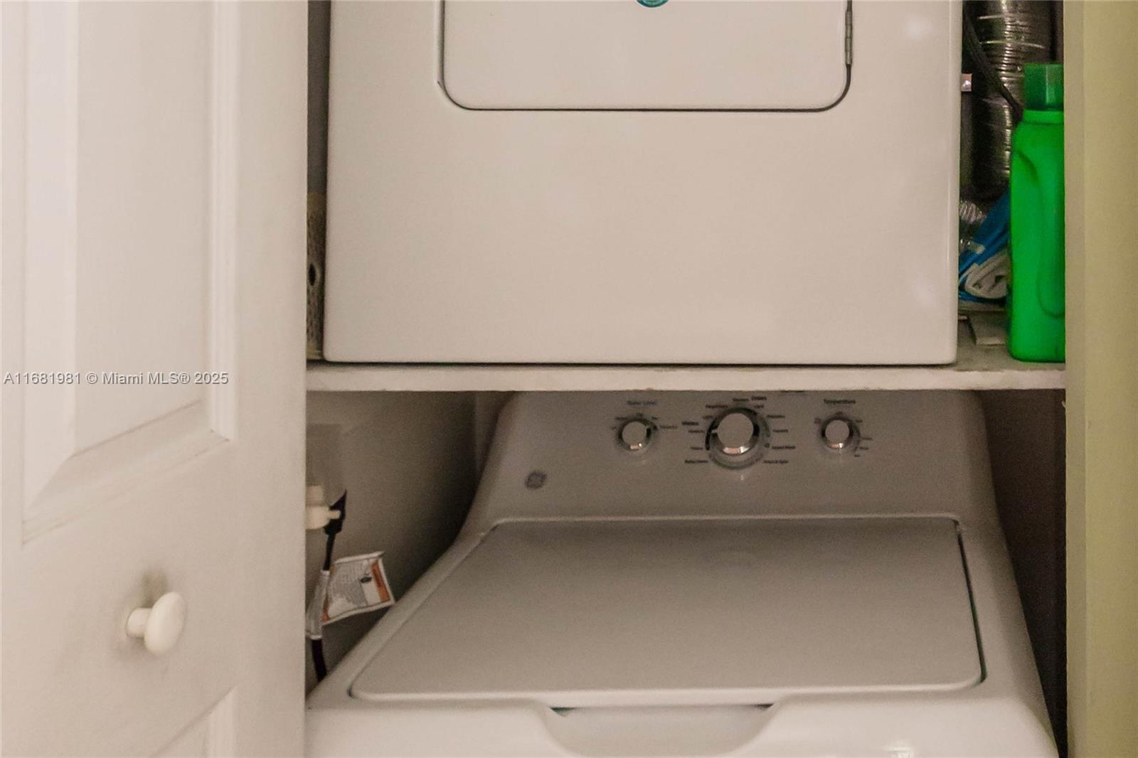 1900 West 54th Street, Unit 213 Hialeah, FL 33012 - Photo 18 of 21 a close view of a sink