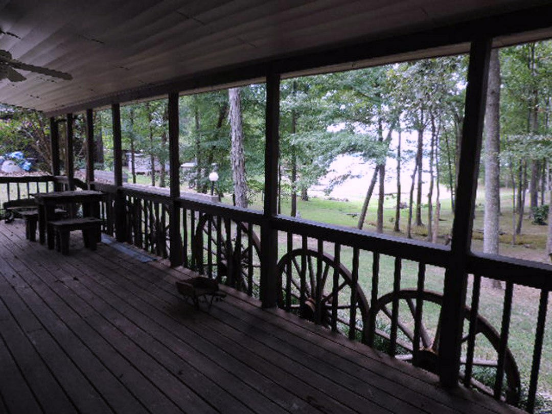 1626 Covington Road Dandridge, TN 37725 - Photo 8 of 38 Gallery Image 8